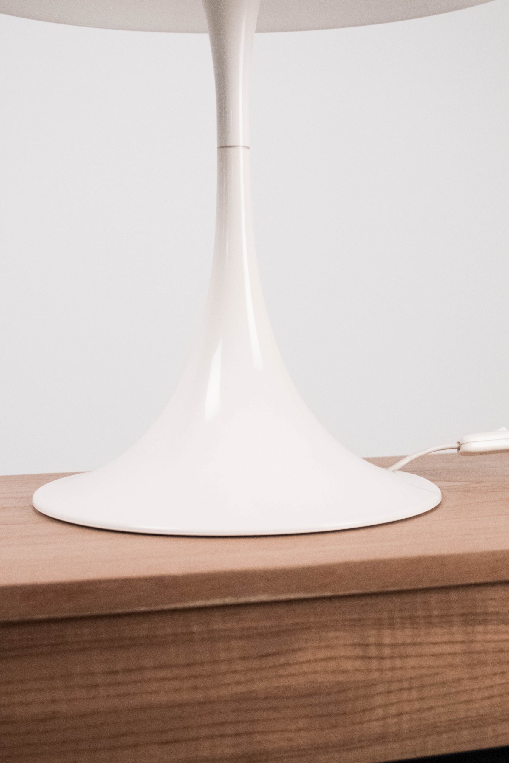 lampara de diseño fabricada a mano en italia vintage blanca retro años 60 60s