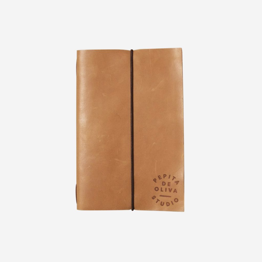 libreta cuaderno de diseño pepita de oliva piel cuero