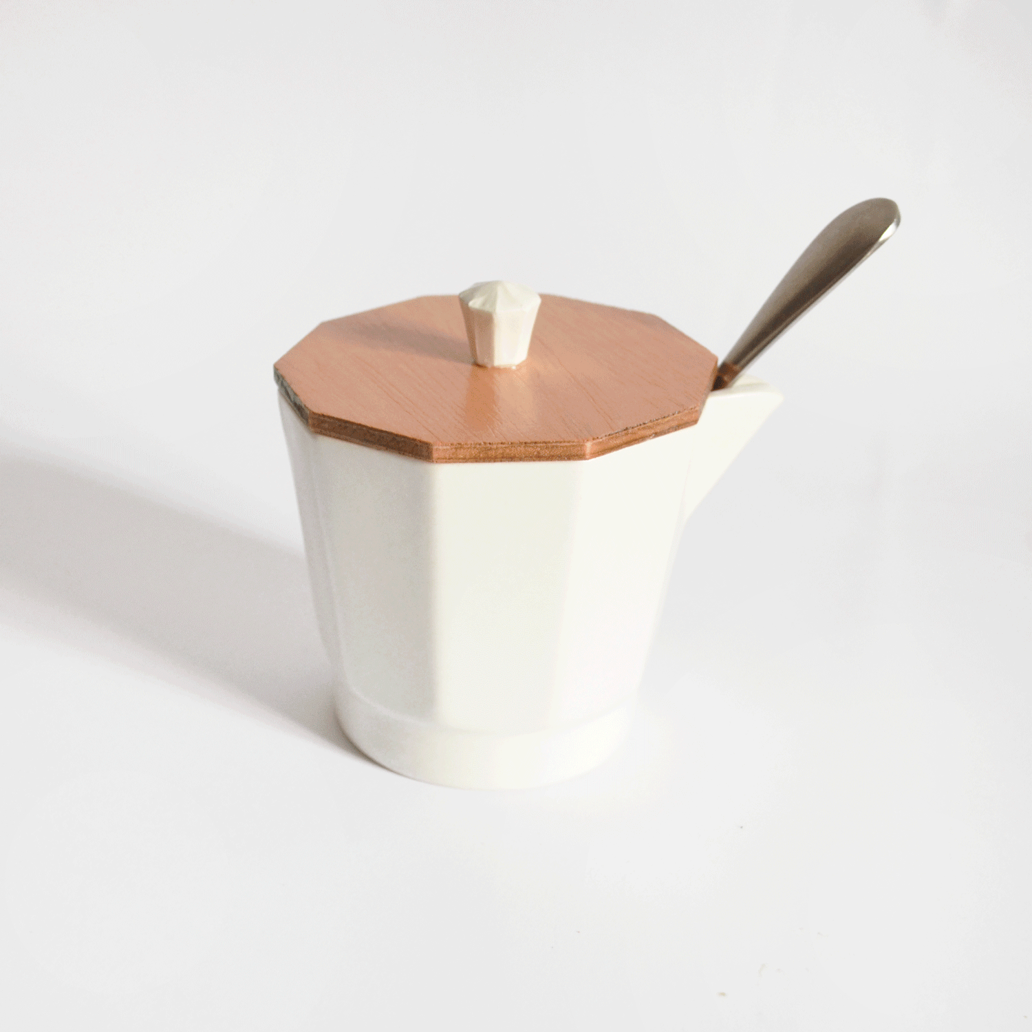 azucarero de diseño hecho a mano fabricado a medida ceramica loza blanca de diseño cafetera