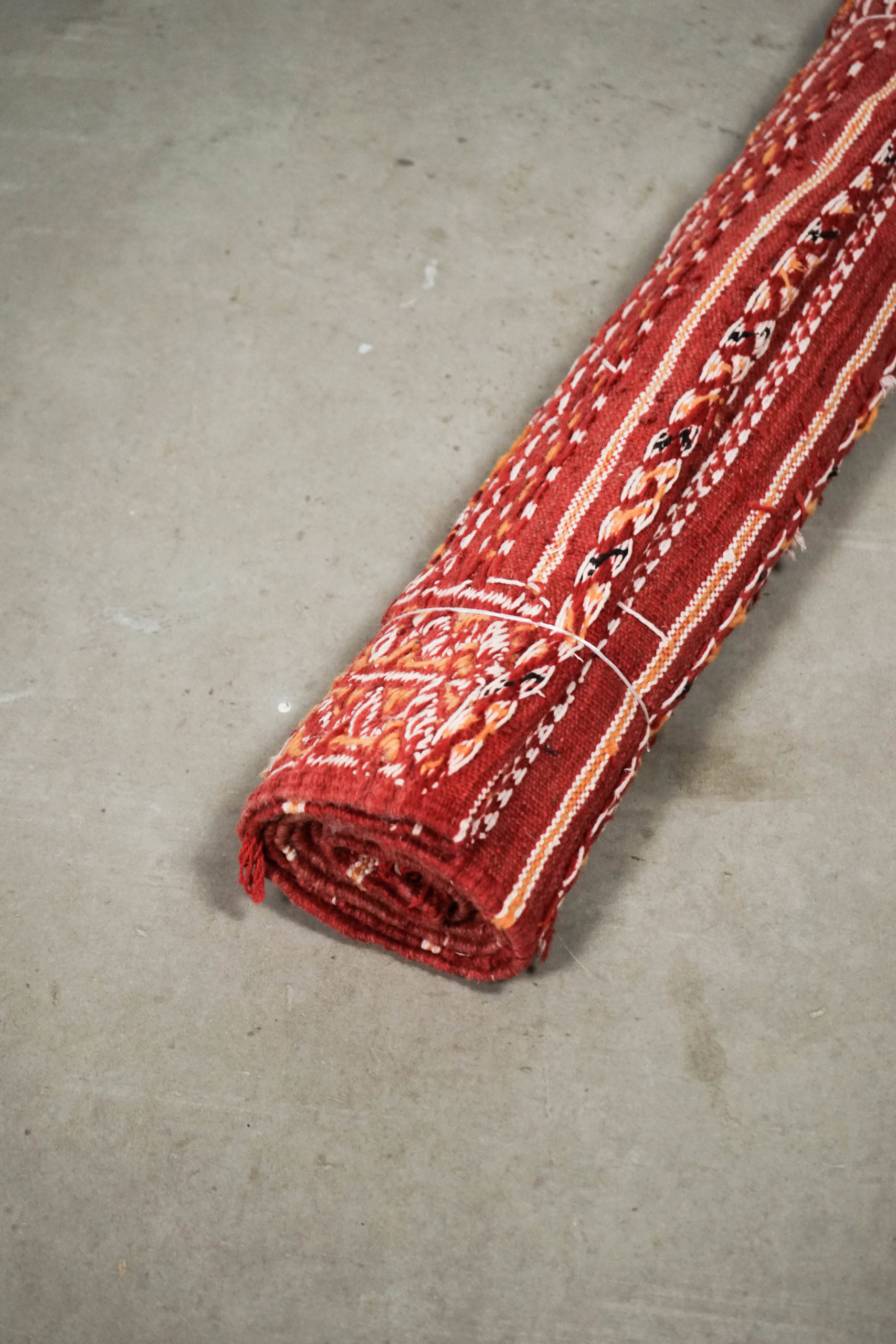 alfombra pakistani de lana natural