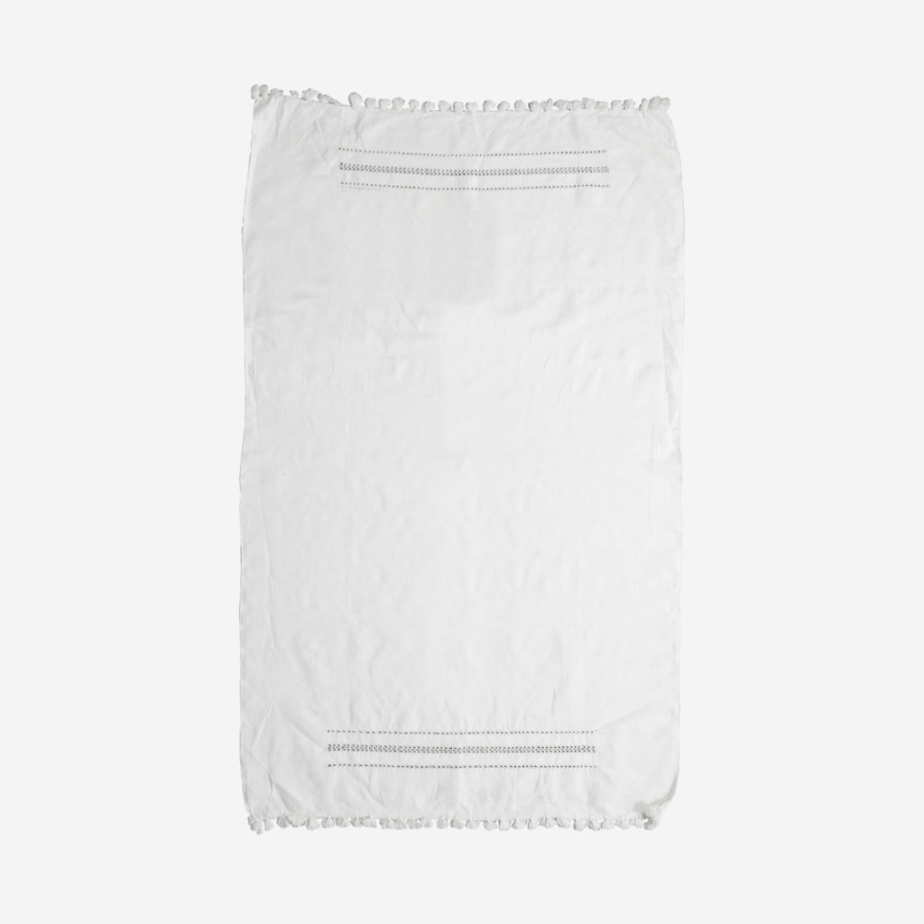 colcha de algodón blanca bonita